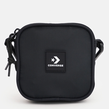 Crossbody Sporttasche über der Schulter