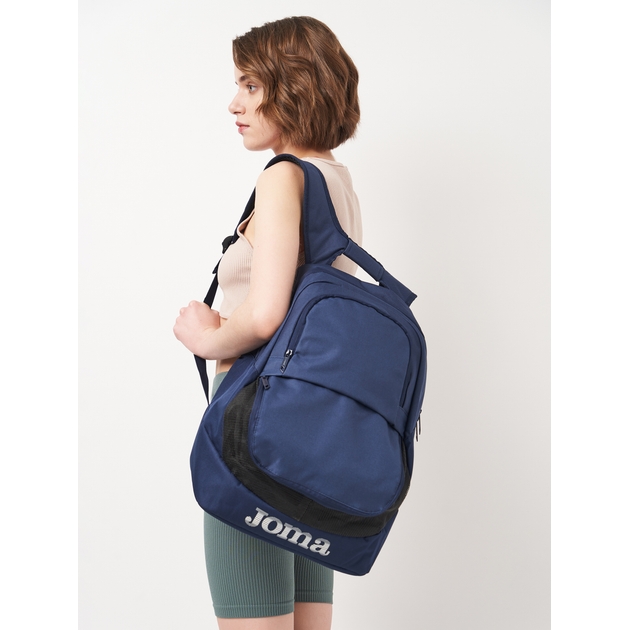 Sportlicher Stoffrucksack 44 l fasst A4-Format